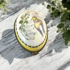 Real Limoges Egg Shape Bird and Vine Trinket Box, Engagement, Pillbox Yellow Vtg